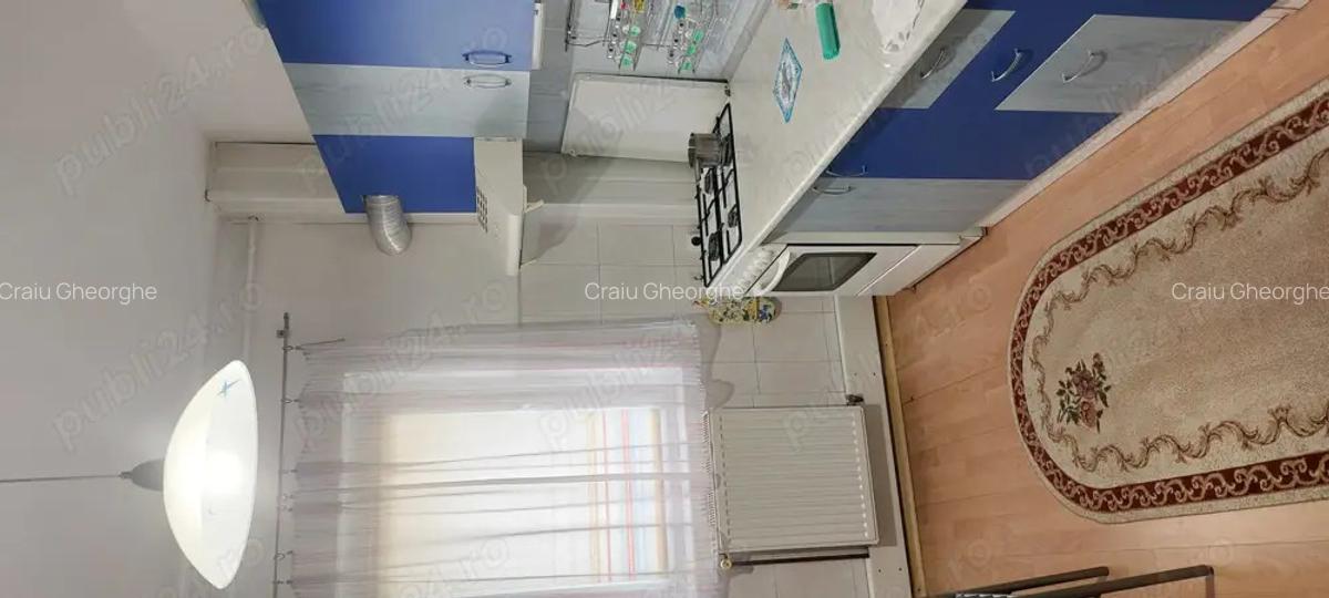Proprietar: vand apartament 2 camere - 6