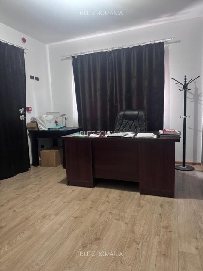 Hotel 21 camere cu  restaurant , Radauti - 7