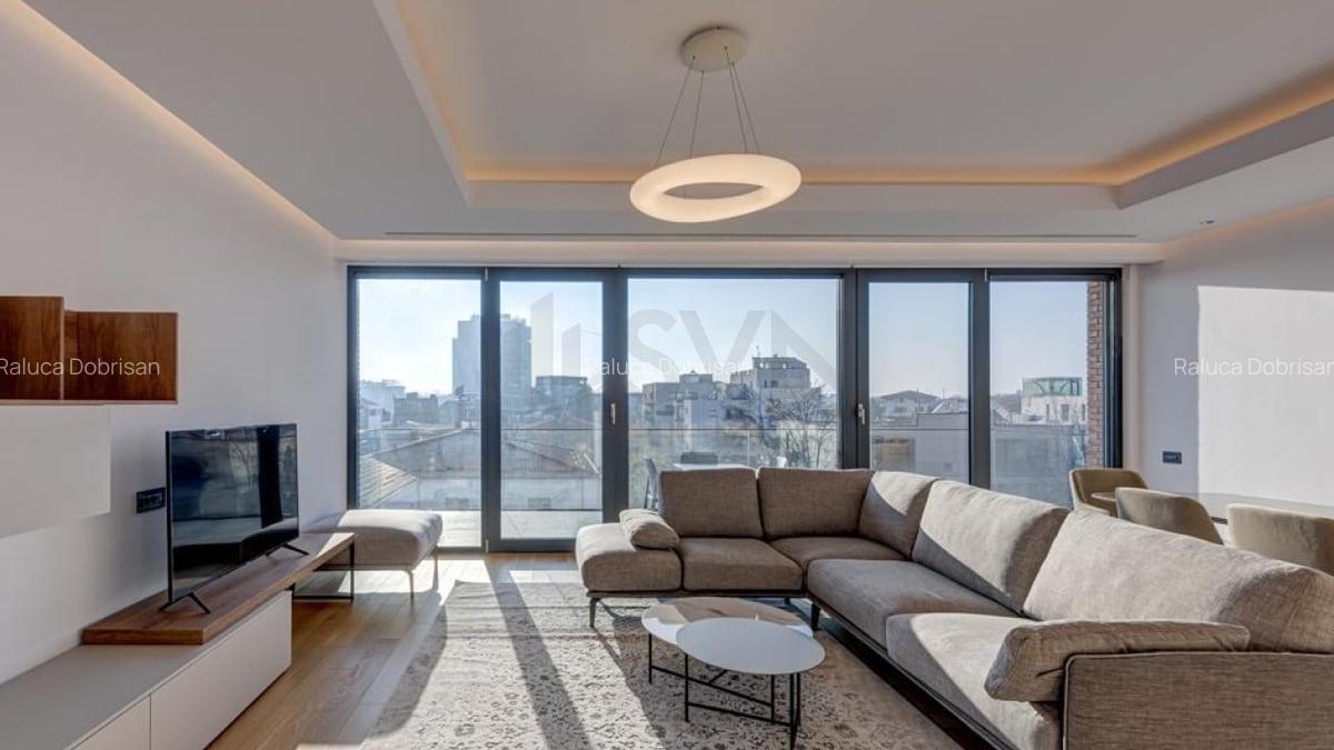 Apartament cu 3 camere decomandat în Primăverii - 2