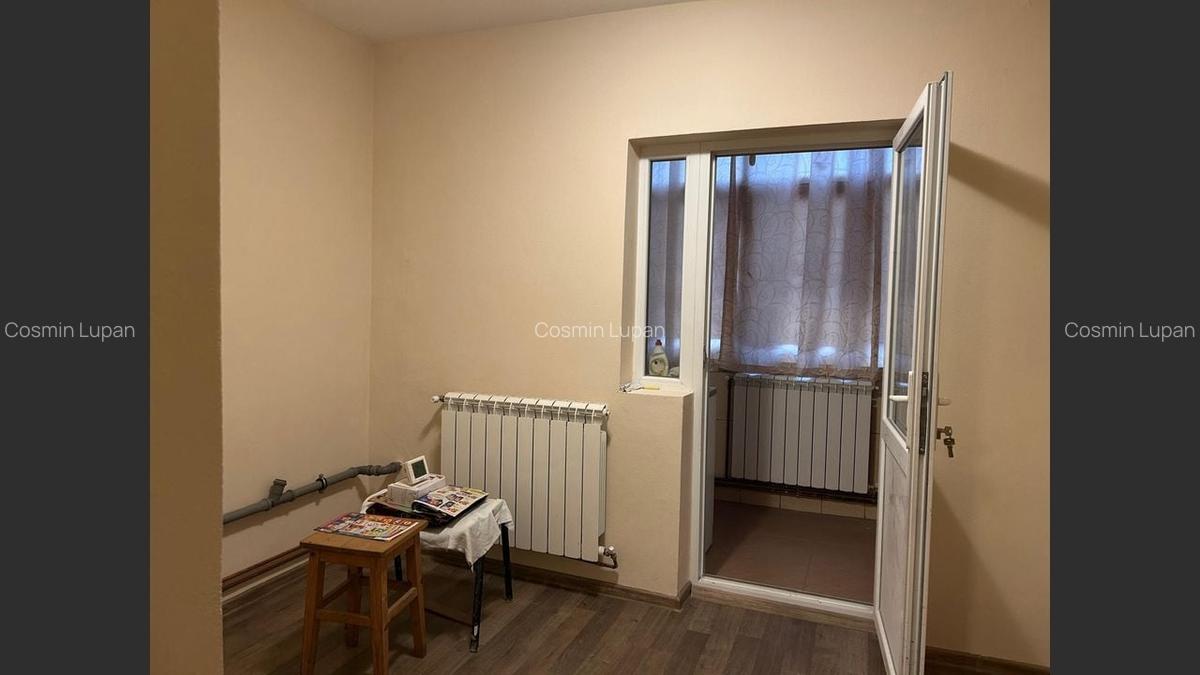 Apartament 3 camere, decomandat - Str. 22 Decembrie 1989 - 4