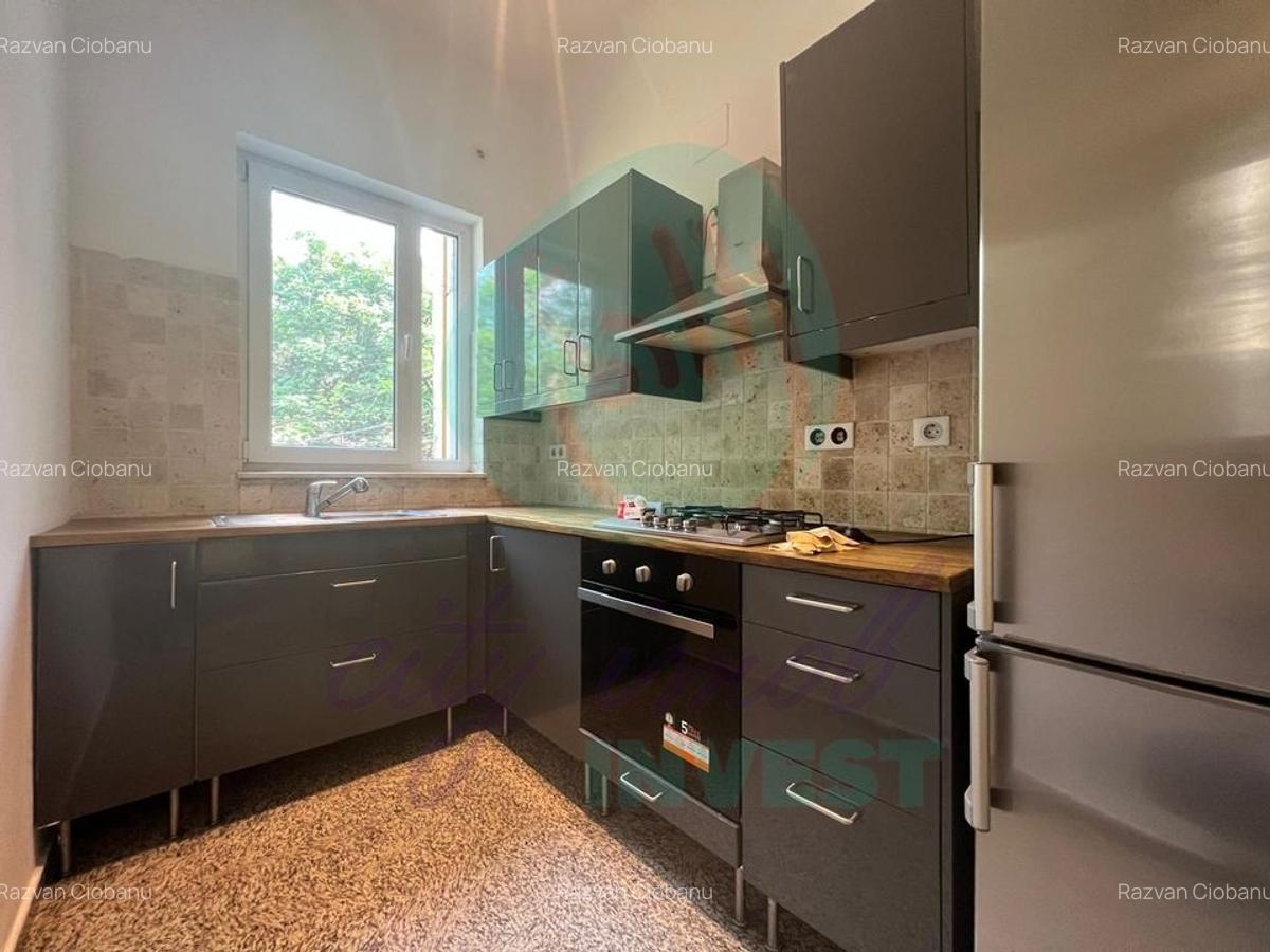 Apartament RENOVAT 3 camere Cotroceni-Curte comuna - 3