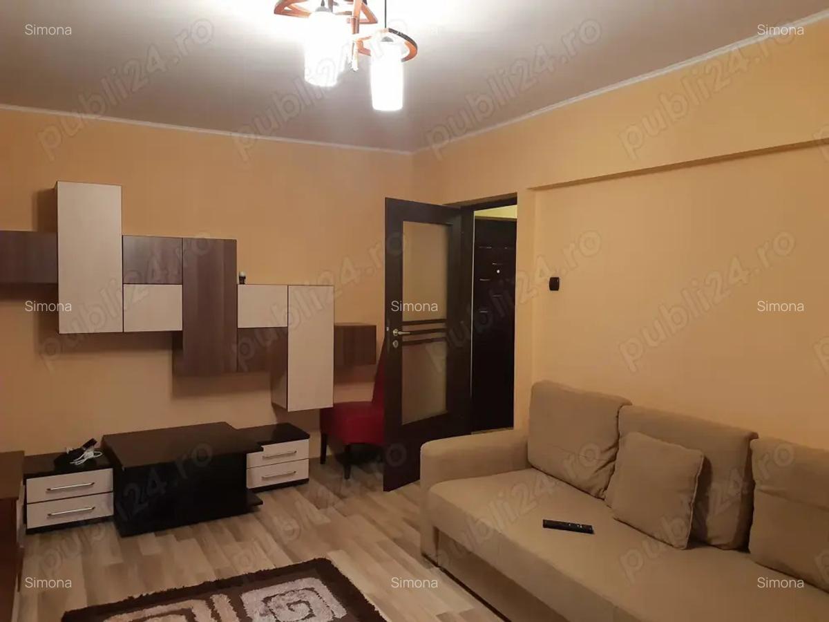 Inchiriez apartament decomandat, doua camere,Calea Bucure?ti, Craiova - 4