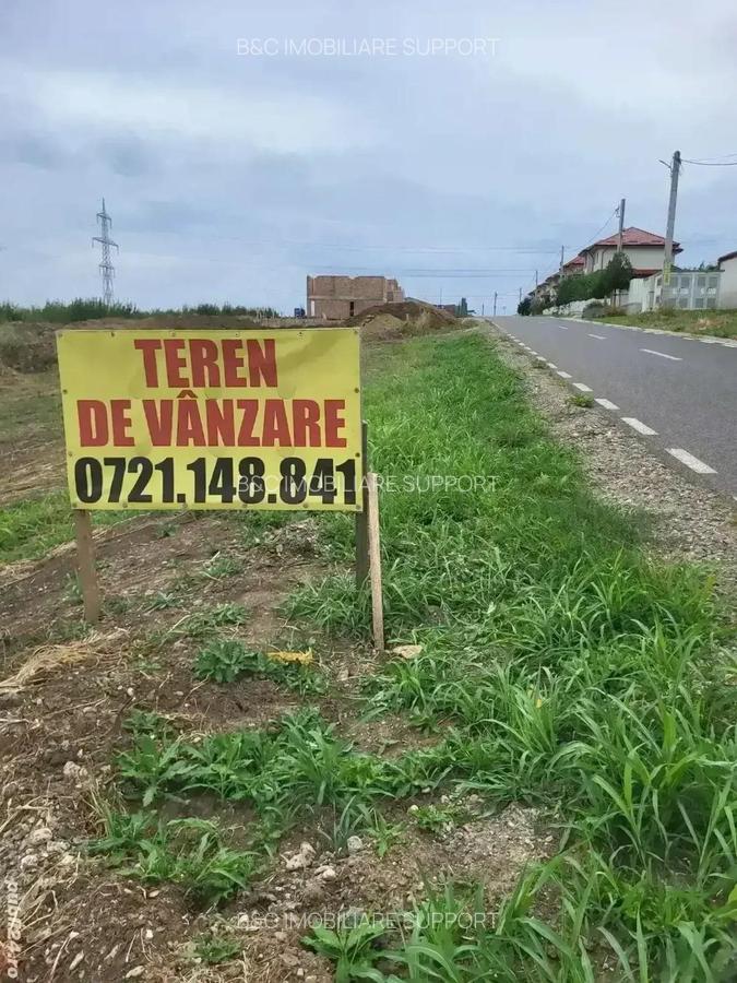 500 mp Miroslava la asfalt str Stadion - 1