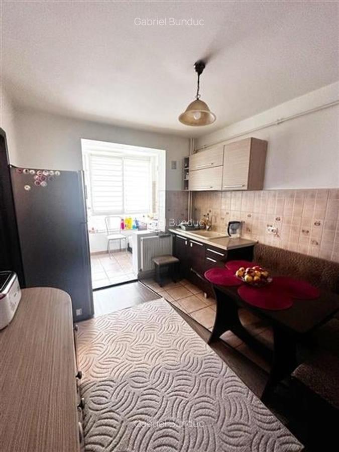 Apartament cu 3 camere decomandat, mobilat în Griviței - 19
