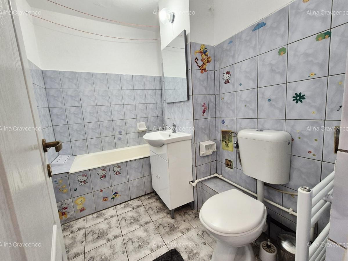 Apartament 3 camere zona Inel 1 - 14