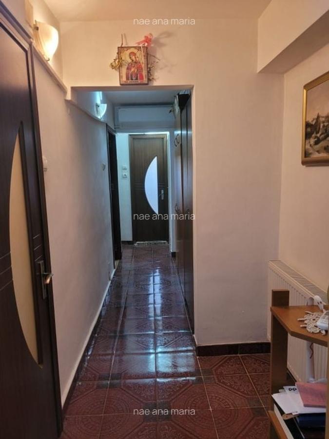Apartament 3 camere de vanzare Crangasi - 7