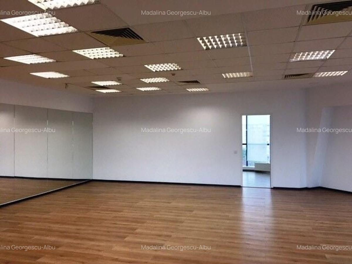 Calea Vitan - Bucuresti Mall birouri 302 mp utili 440000 Euro - 3