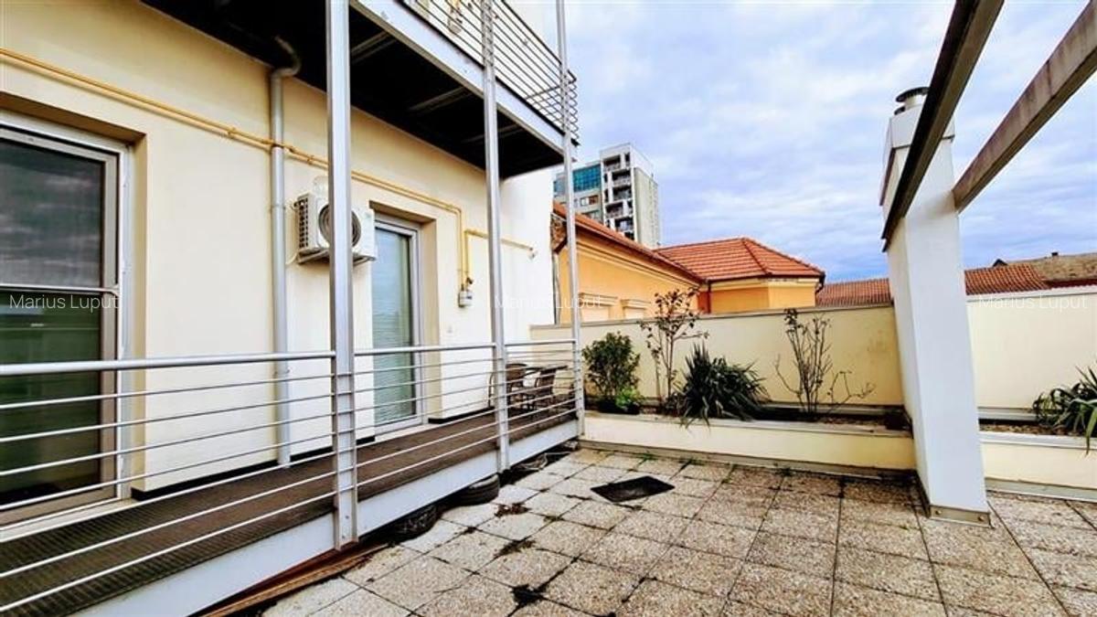 Proprietar, 2 camere bloc nou, parcare privata, zona Complex - 9
