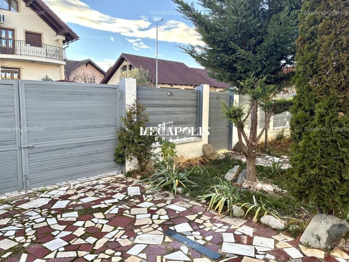 Casă / Ghimbav / 4 camere / Curte privată / Terasă - 38
