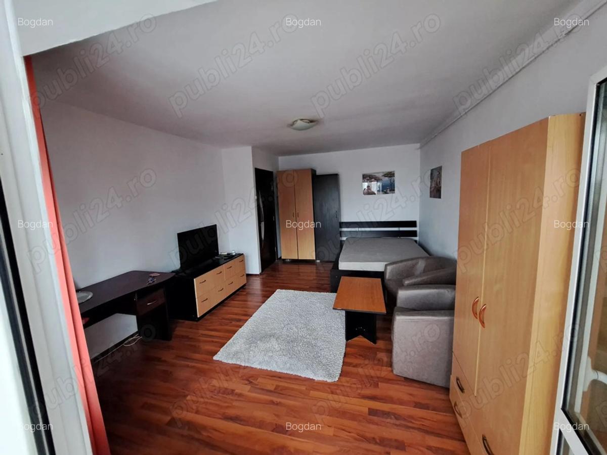 Inchiriez grasoniera Vitan Mall - 4