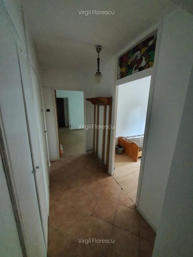 PROPRIETAR, 3 CAMERE, 2/10, complet renovat, aproape parc National - 15