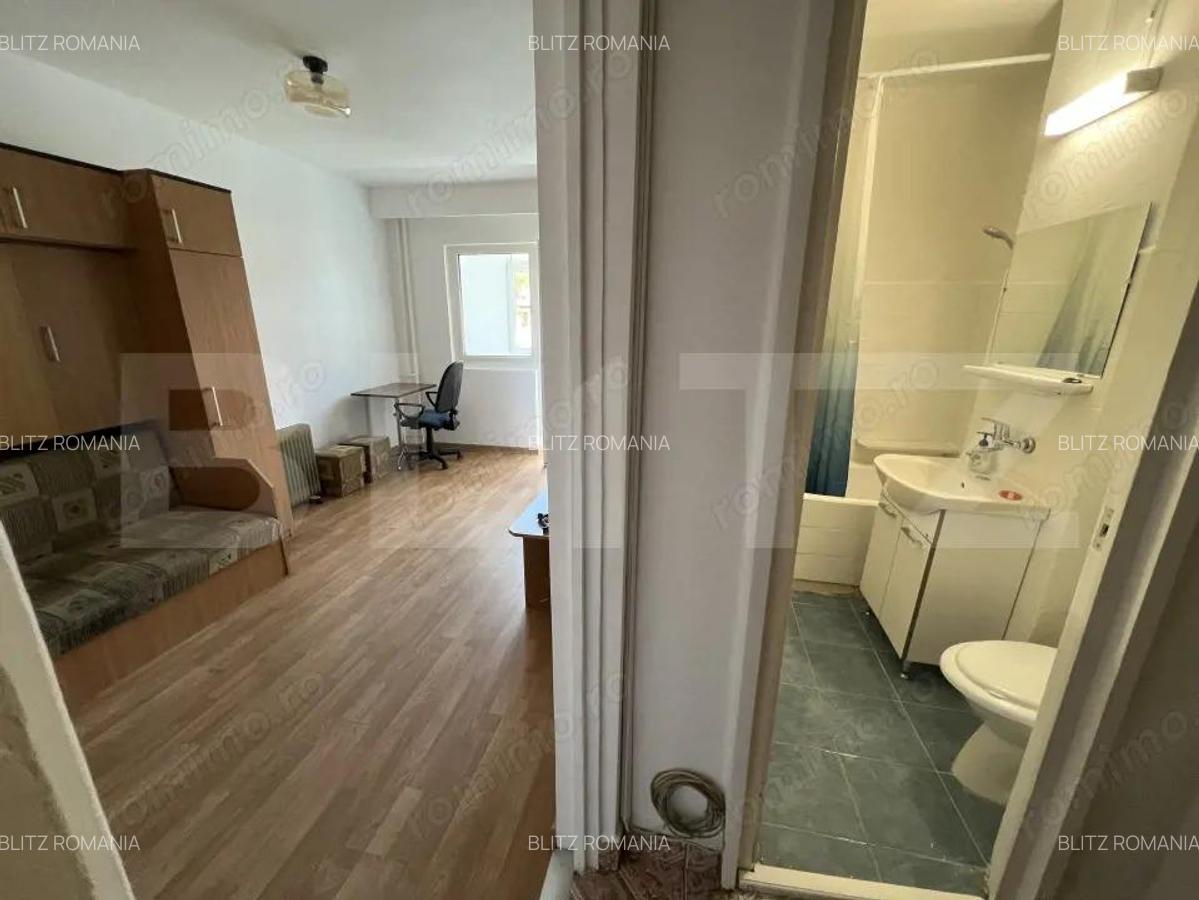 Garsoniera Etaj 1/4, 22 mp, zona Oa?ului - 8