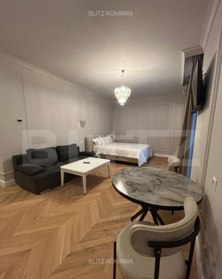 Apartament cu 1 camere , 47 mp, zona Ultracentrala - 1