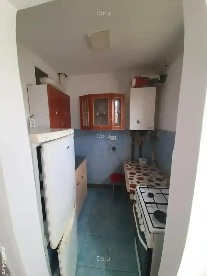 Inchiriez apartament cu doua camere. - 4