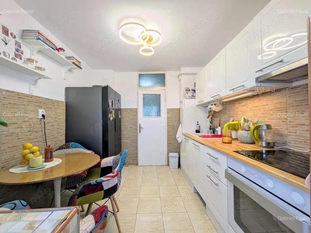 Apartament 3 camere de vanzare - Circumvalatiunii - Comision 0% - 6