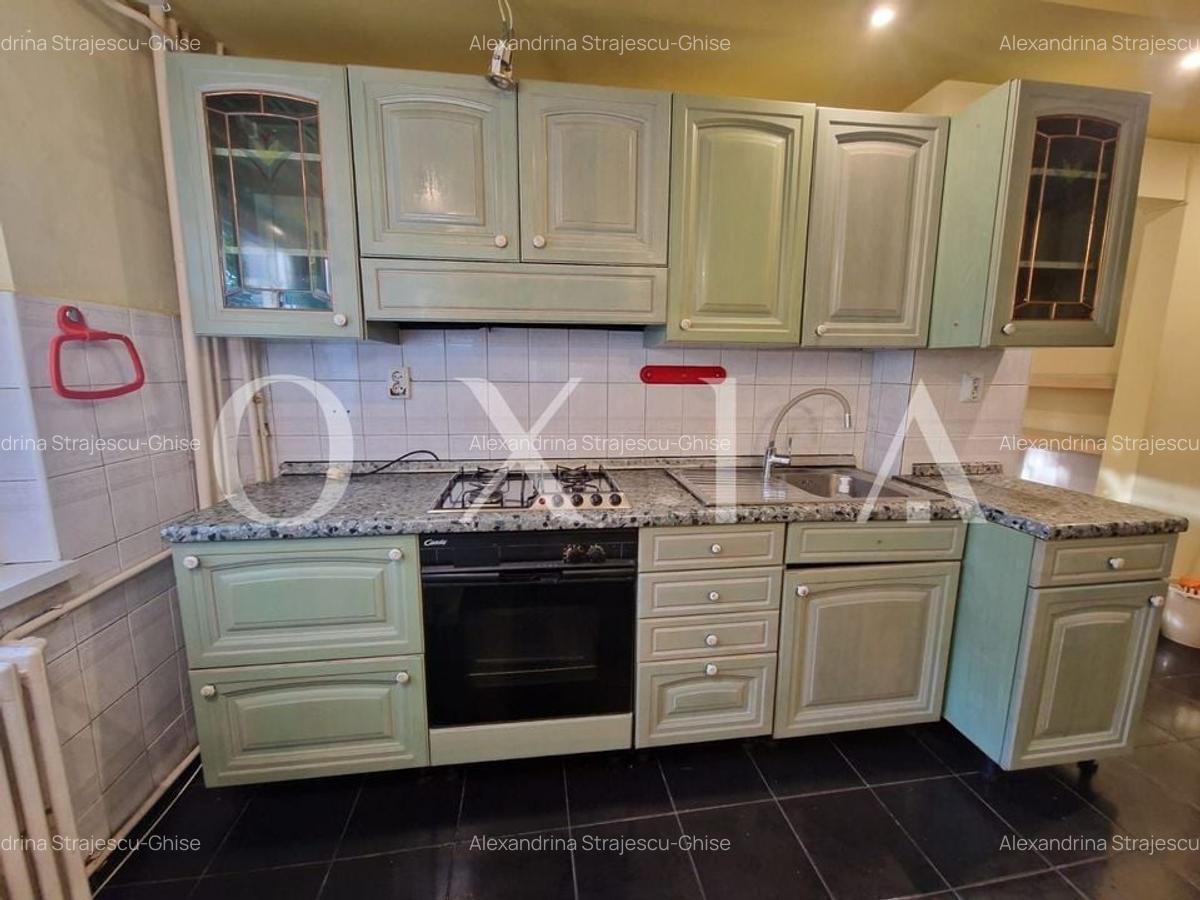 SX608 Aradului (BRD),  Parter, 3 Camere - 7