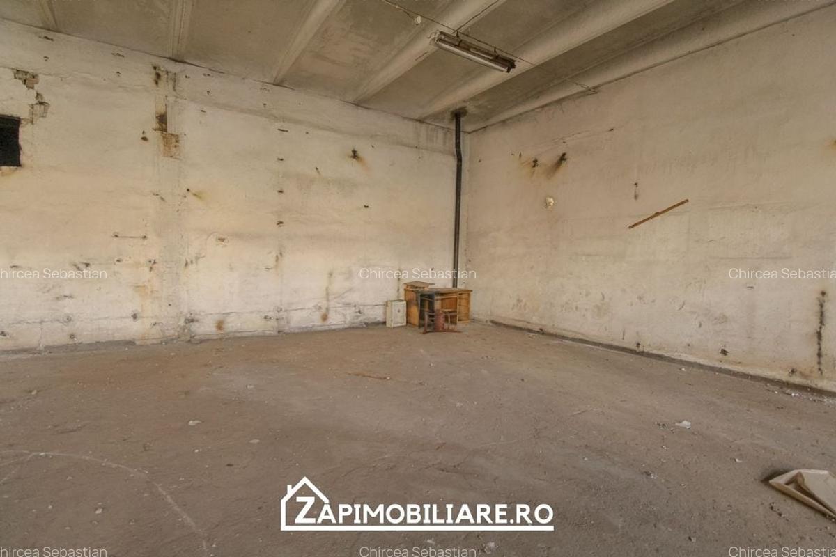 Cladire 3 nivele 529 mp utili - zona Poli 2 - - 4