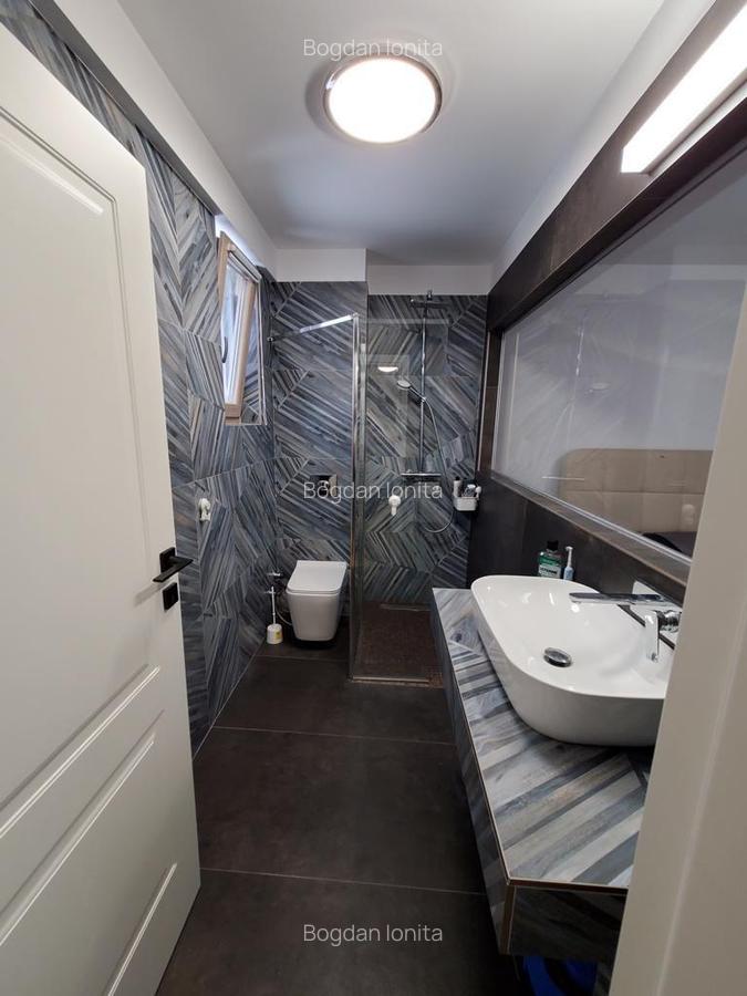 Penthouse cu 5 camere decomandat, mobilat în Băneasa - 10
