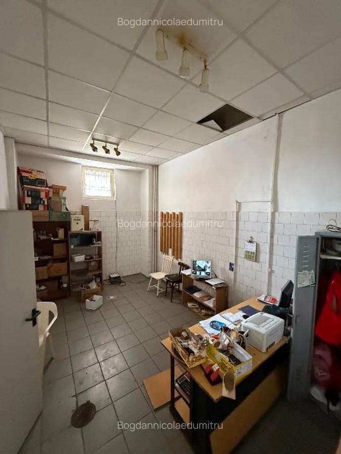 Racadau Spațiu vitrină mare și generoasă - 8