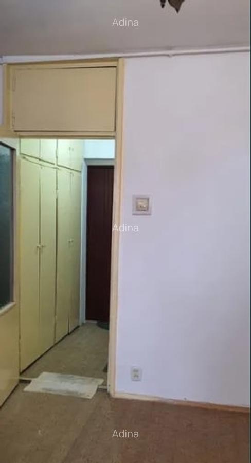 Garsonieră semidecomandată în Titan - 1