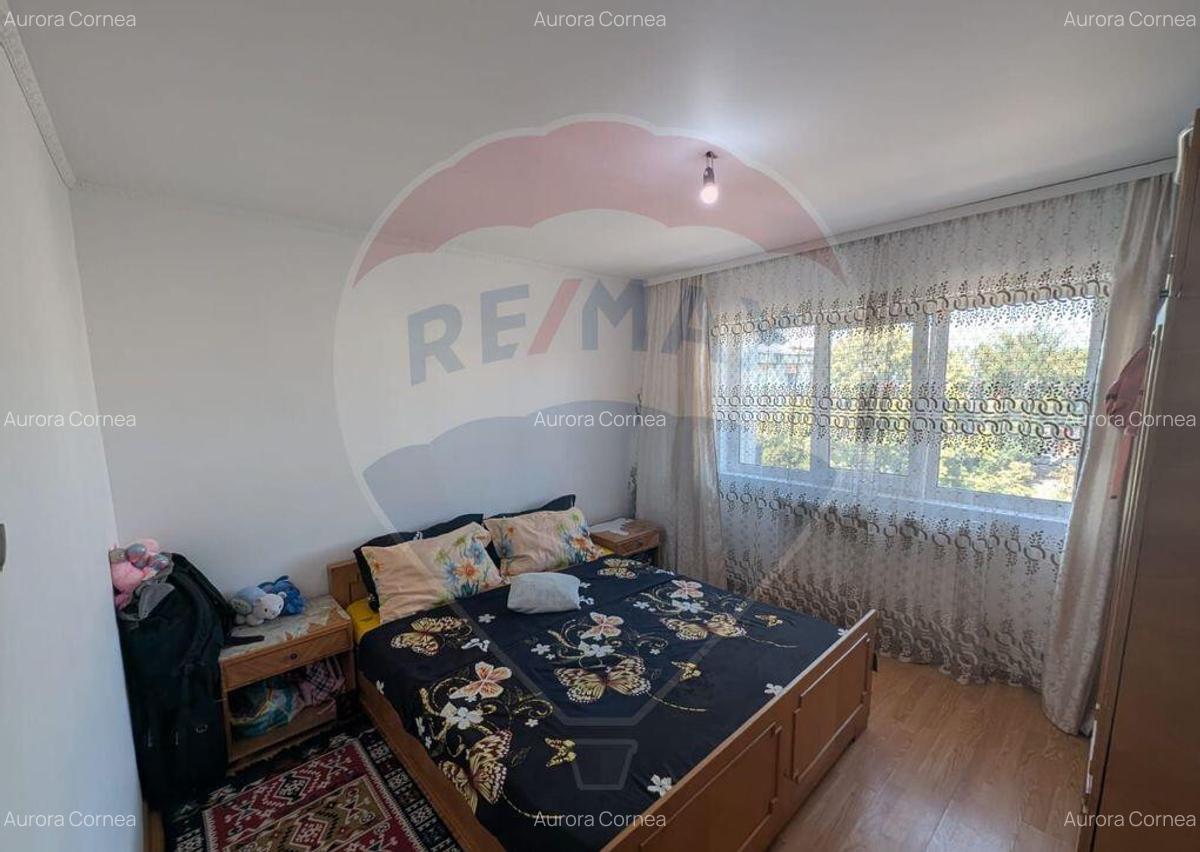 Apartament cu 2 camere de vanzare in zona Sud-Vest - 2