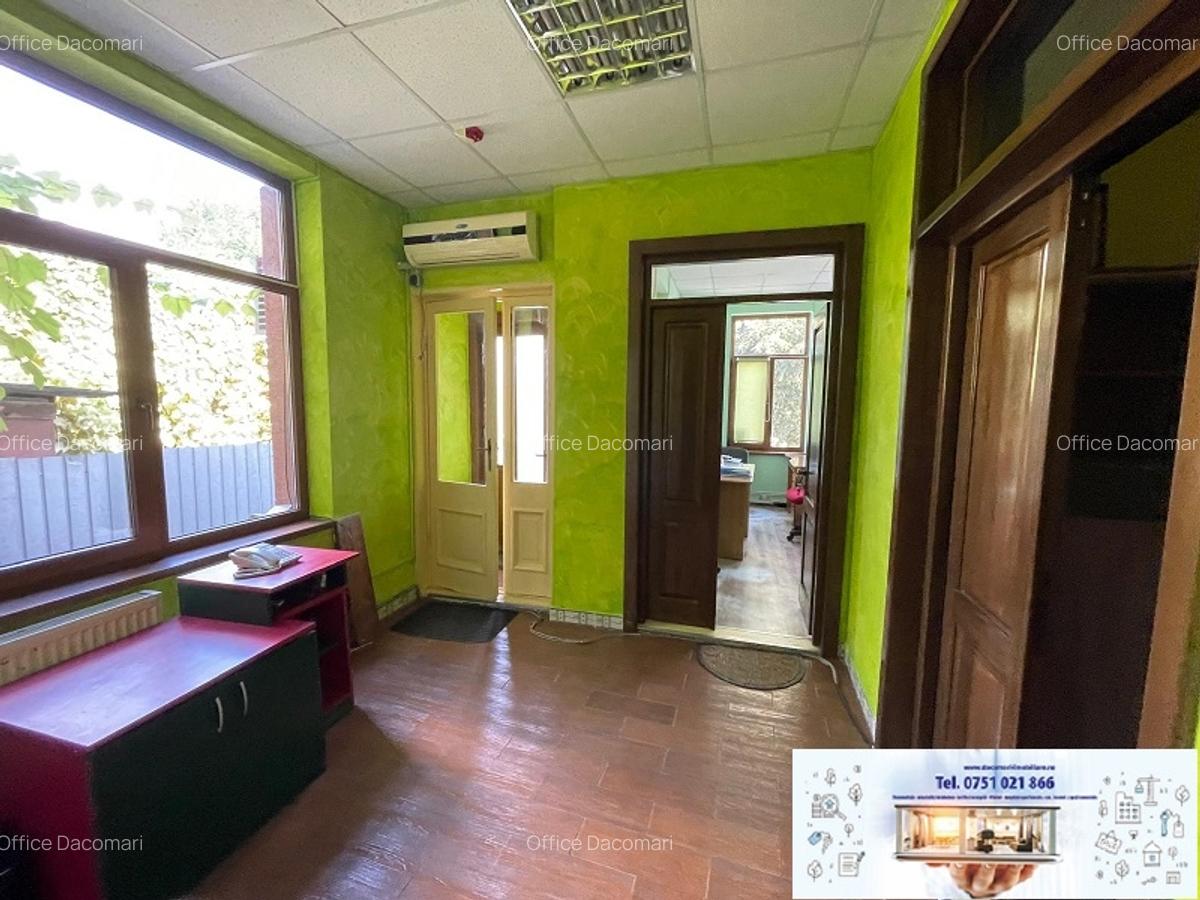 Casă spațioasă cu potențial rezidențial și comercial, în zona Pieței Centrale. - 2