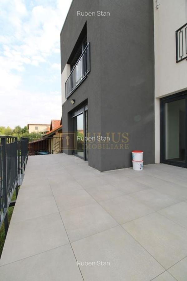 Casa zona Lunei, 5 camere + 3 bai, centrala proprie, prima inchiriere - 41