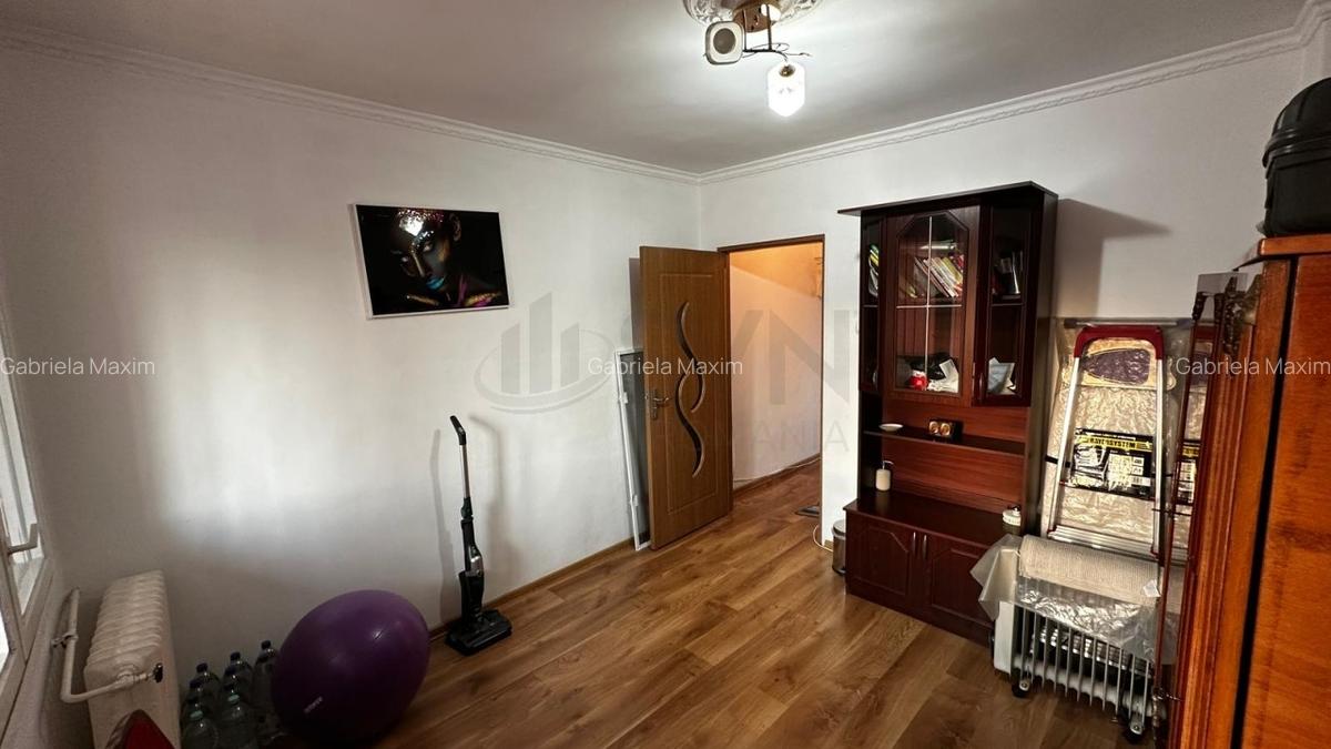 Apartament cu 3 camere decomandat în Bucur Obor - 6