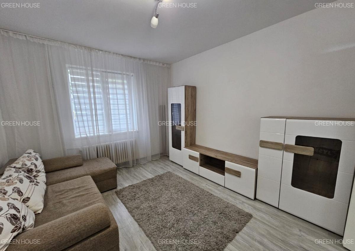 Garsoniera,parter,zona Progresu - 5