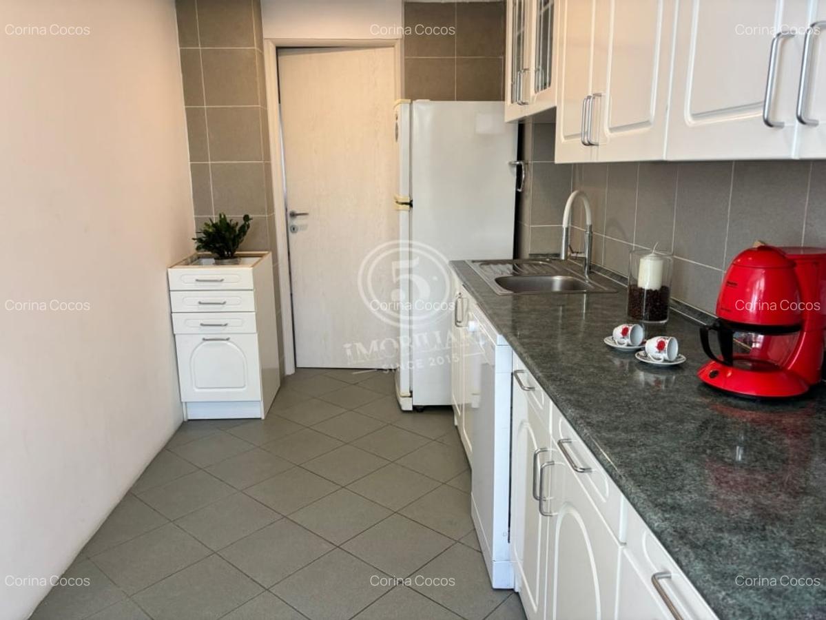 CLUCERULUI: 3 Camere FOARTE VESELE! Proaspat renovate, Etaj 2- Lumina Naturala - 18