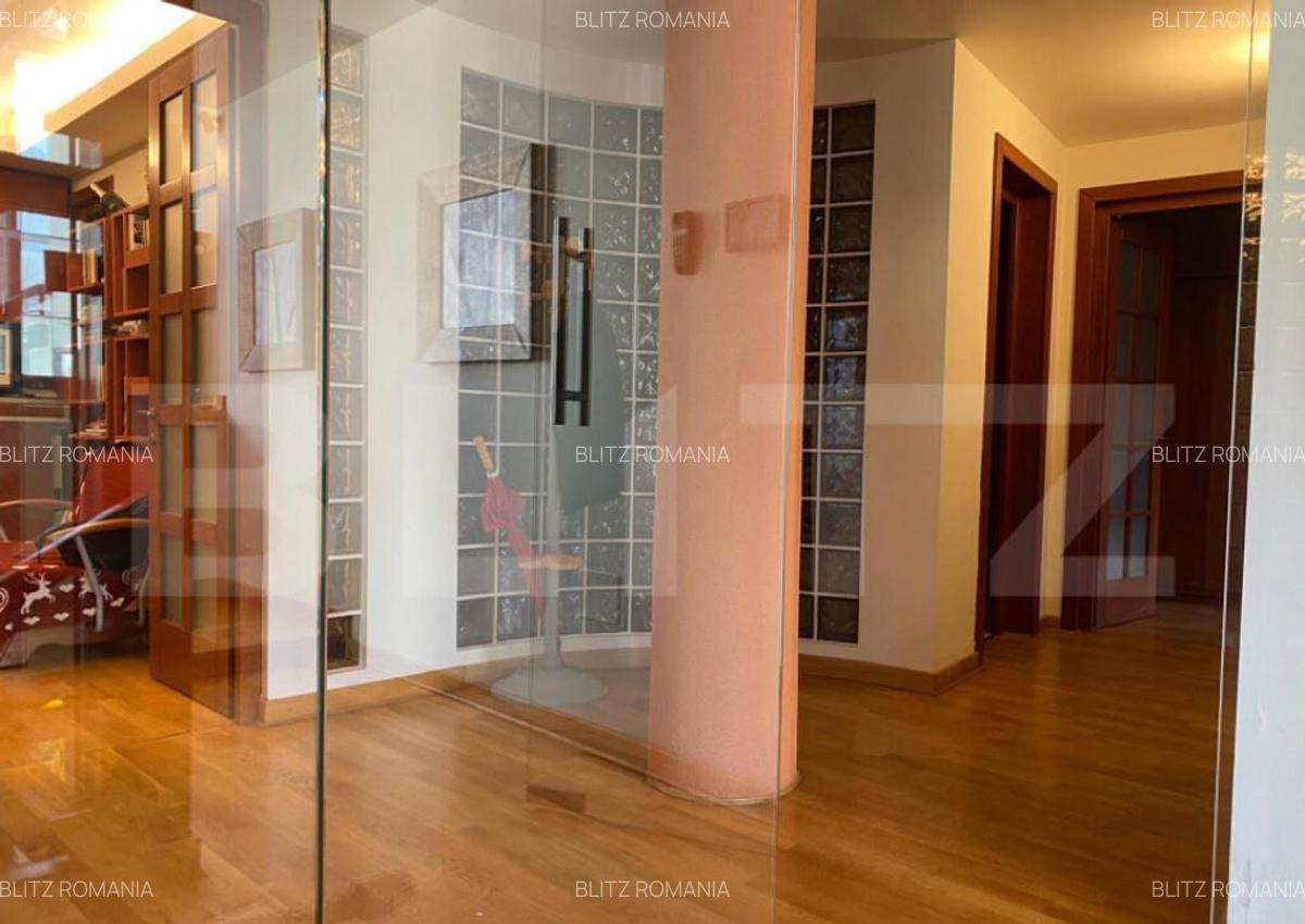 Apartament cu 3 camere ?i 3 bai in vila, zona Schei - 13