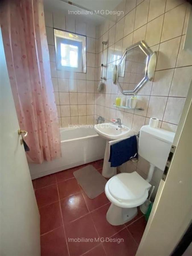 3 camere confort 1 etaj 3 zona Medicina CENTRALA PROPRIE - 13