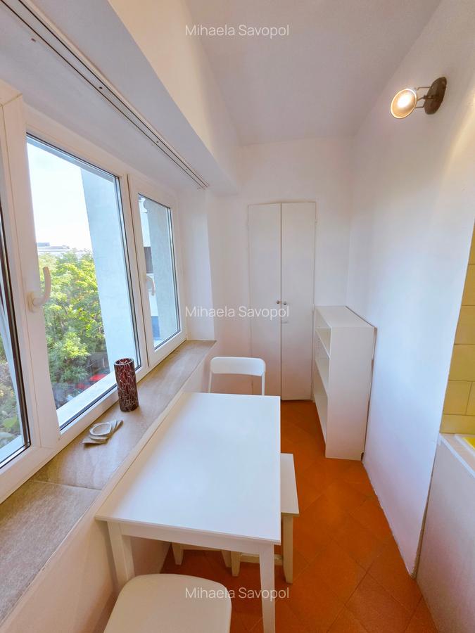 Garsoniera inchiriere Stirbei Voda bloc 1993 etajul 3/7 - 15