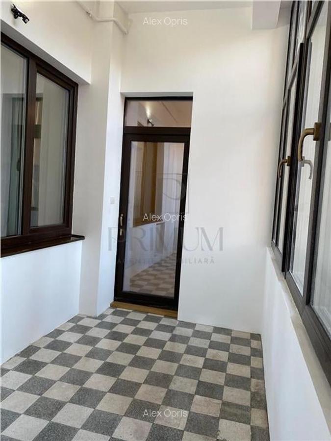Apartament spatios - zona medicina /prefectura - compartimentare deosebita - 3