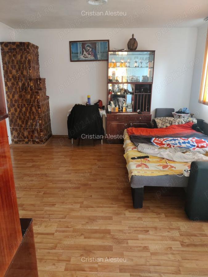 Vind casa in com Ungheni - 4