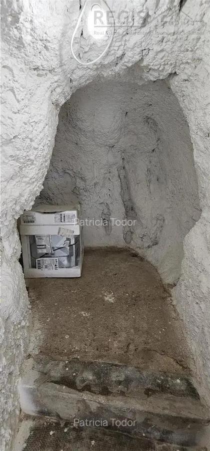 Casa cu curte si parcare in Schei - 14