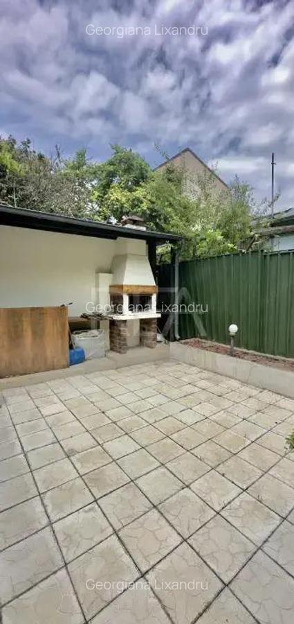 Vila 6 camere, Titulescu, Curte ?i zona de relaxare Metrou la 7 minute - 6