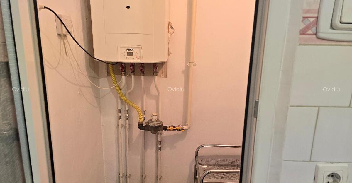 Vand apartament 3 camere decomandat in Deva, zona Enescu, parter inalt - 7 Vand apartament 3 camere decomandat in Deva, zona Enescu, parter inalt - 7