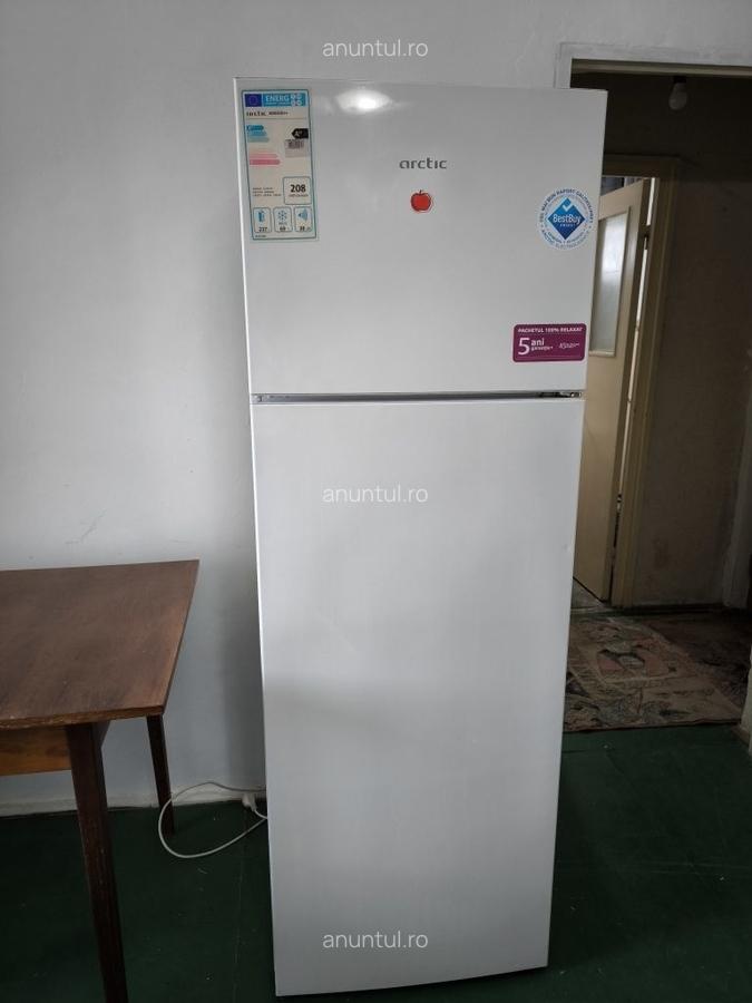 Berceni, Aleea Emil Racovita - 4