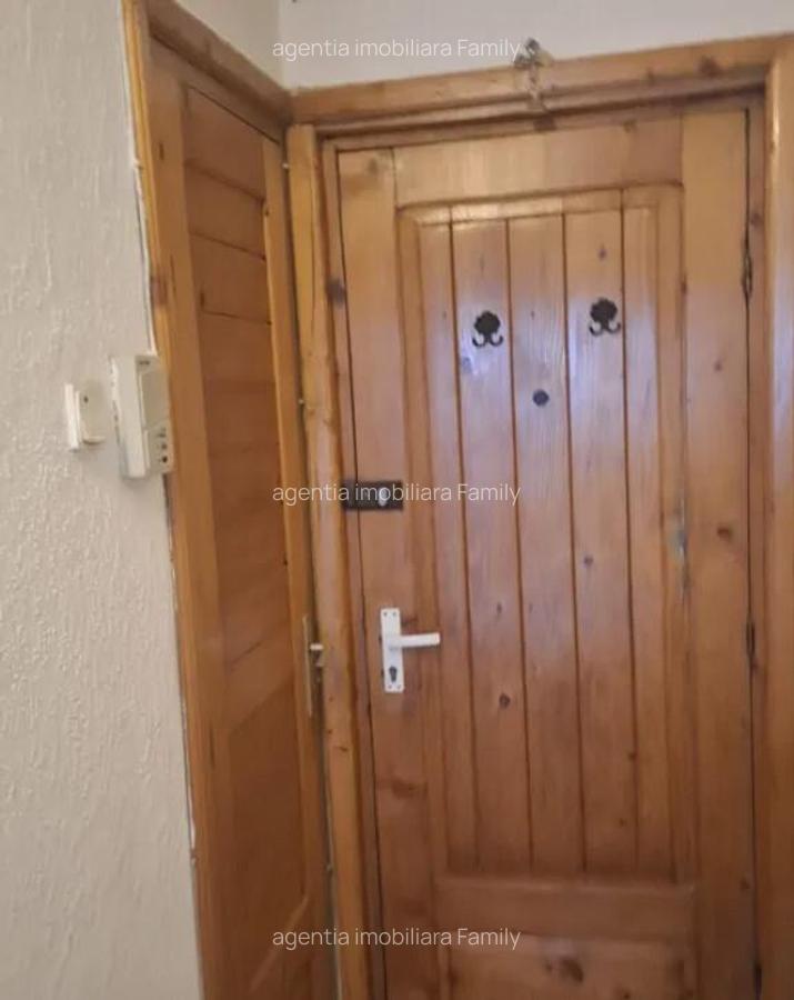 Apartament cu 3 Camere Decomandate - Etaj 2 Zona Obcini - 4 Apartament cu 3 Camere Decomandate - Etaj 2 Zona Obcini - 4