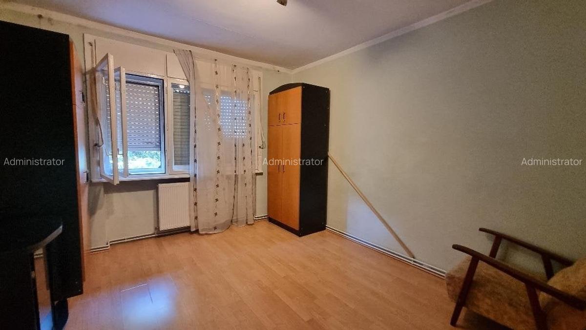 Apartament 2 camere decomandate Centru etaj 3 - 7