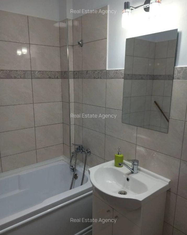 3 camere in zona Modern - 5