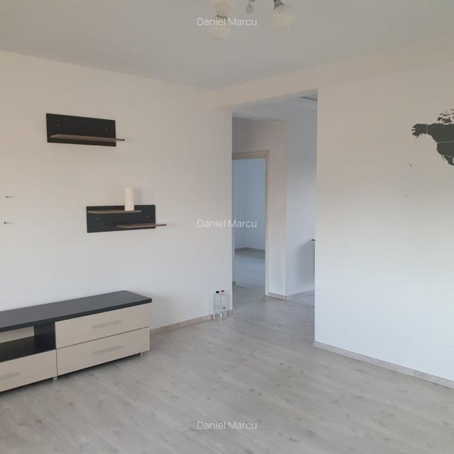 Casă parter 2 dormitoare+living+bucătărie, teren 550 m², Dârza, Crevedia - 2