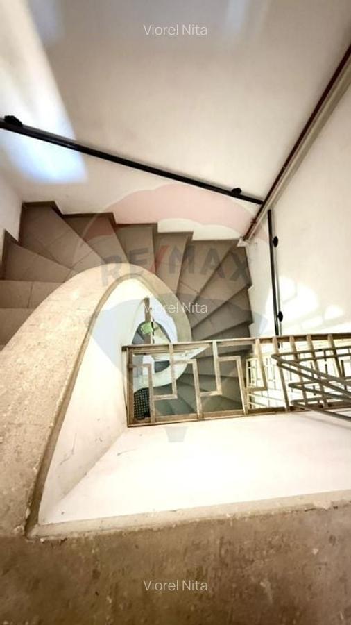 Casa / Vila cu 5 camere de vanzare pe Bulevardul Ferdinand Constanta - 13