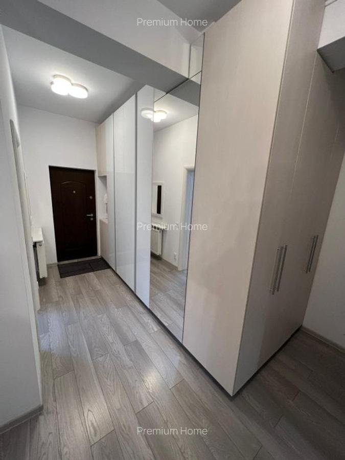 Apartament cu 2 camere semidecomandat, mobilat în 1 Mai - 9