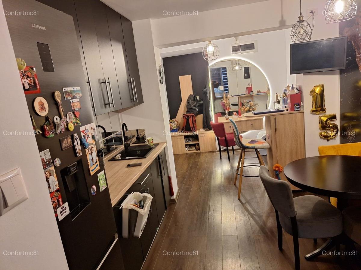 Rahova - Margeanului,decomandat, an c-tie 1986, 68 mp.,etaj 3/8 - 3