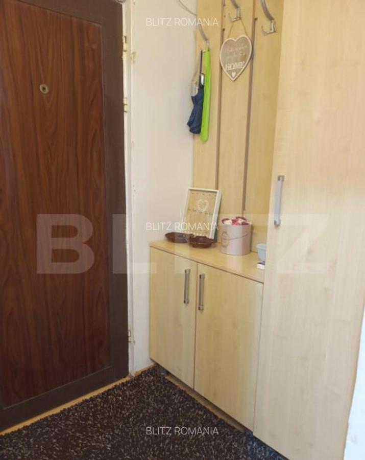 Apartament 3 camere, decomandat, parter, zona Lapus Arges - 2
