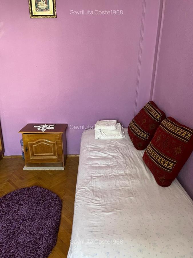 Apartament 2 camera PODU ROS/PALAS  fix in  statie  - pret 280 euro  apartament - 3