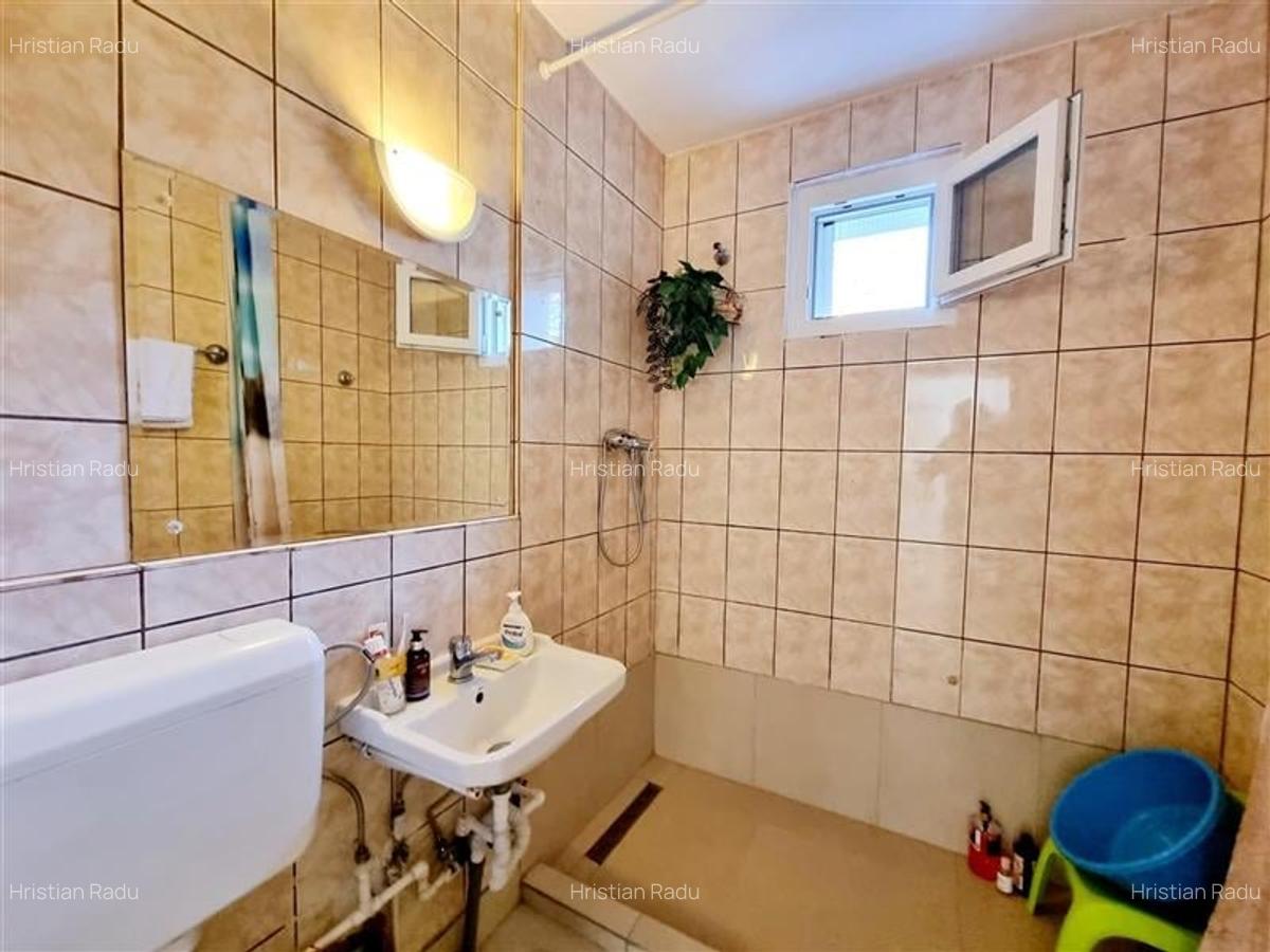 AP.2 CAMERE ET.3/4 MOBILAT UTILAT SECTOR 1 PAJURA - 18