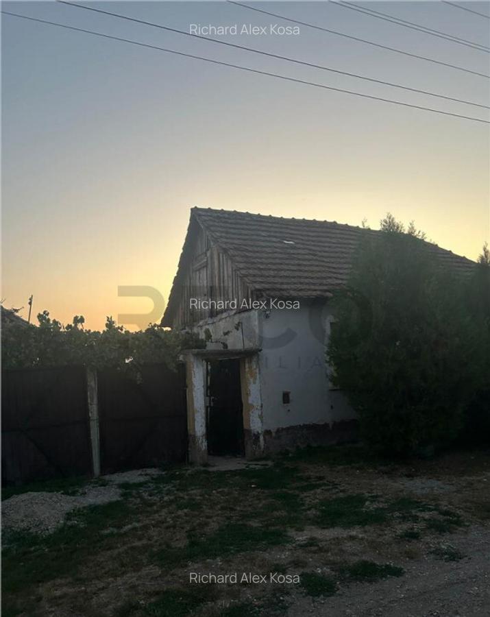 Casa in Cauasd la pret de teren - 20